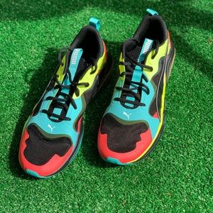 Puma LQDCELL running shoes. Size 10.5